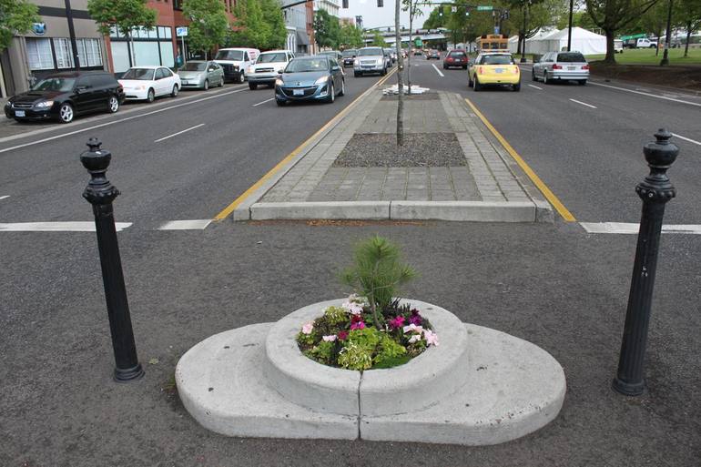 The smallest park in the world: Mill Ends Park