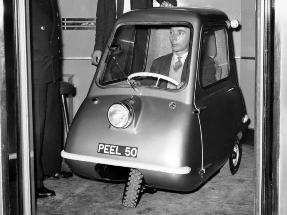 Worlds smallest production automobile: Peel P50